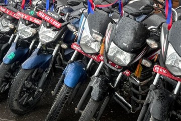 Car imports cross 13,000 mark, but EV sector sees sharp 14% decline