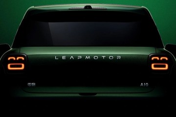 MG Majestor sets Guinness record by pulling 406-tonne train