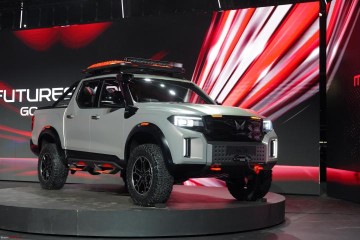 India supplies 232 more vehicles to Nepal for election logistics