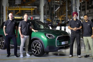 Super luxury electric passenger van set to launch in Nepal: what makes It special?