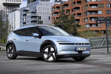 Chinese EV owners replacing cars faster than smartphones, says report