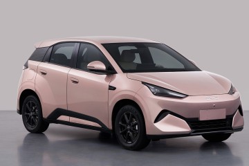 Global EV sales reach 2 million in June, Europe outpaces US