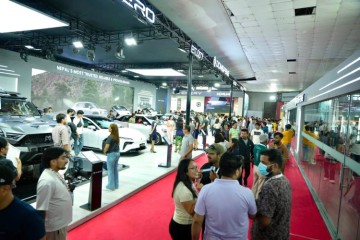 NADA Auto Show enters final day with growing visitor interest