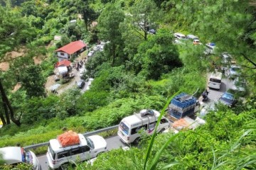 China shuts Tatopani border, Korala now the only way through