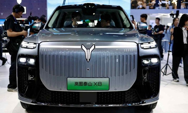 Stellantis partners with Dongfeng in European EV push