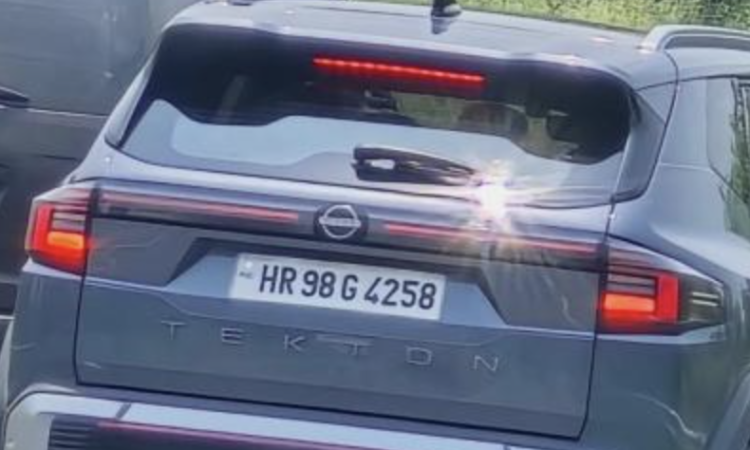 Nissan Tekton spotted undisguised ahead of official reveal