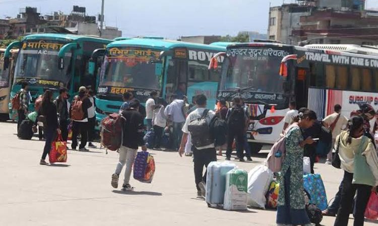 Police nab 60 for harassing passengers in Kathmandu