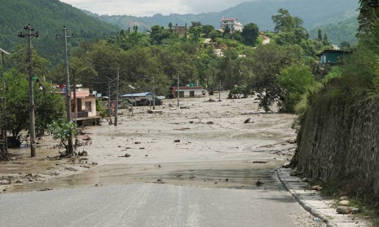 Nagdhunga-Muglin road expected to reopen by afternoon as mud clearance continues
