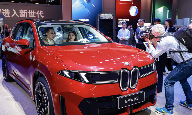 BMW iX3 gets strong pre-orders in China despite delivery delays